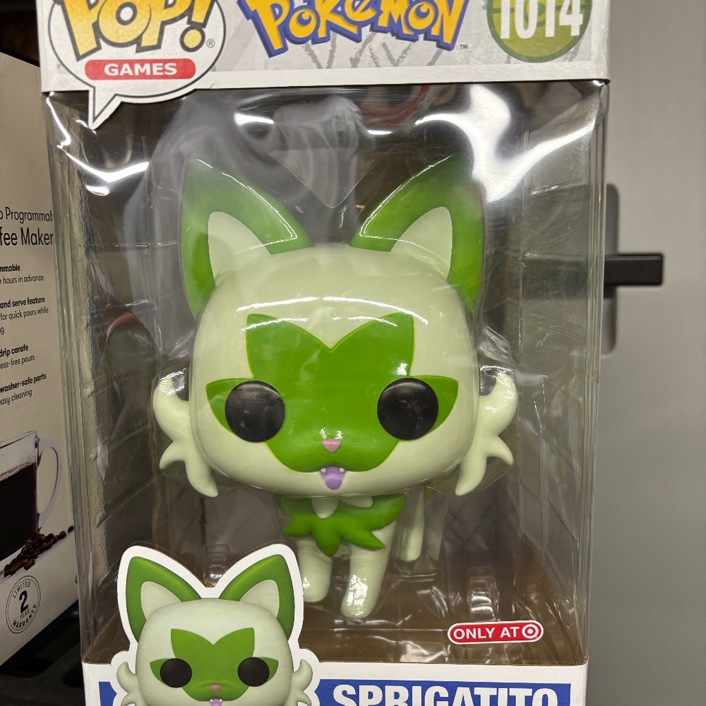NIB: Jumbo Sprigatito Pokémon Funko Pop